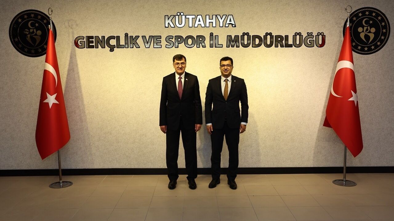 Kütahya Belediye Başkanı Eyüp Kahveci: Kurumlar arası uyum gençlik ve spor yatırımlarını güçlendirecek