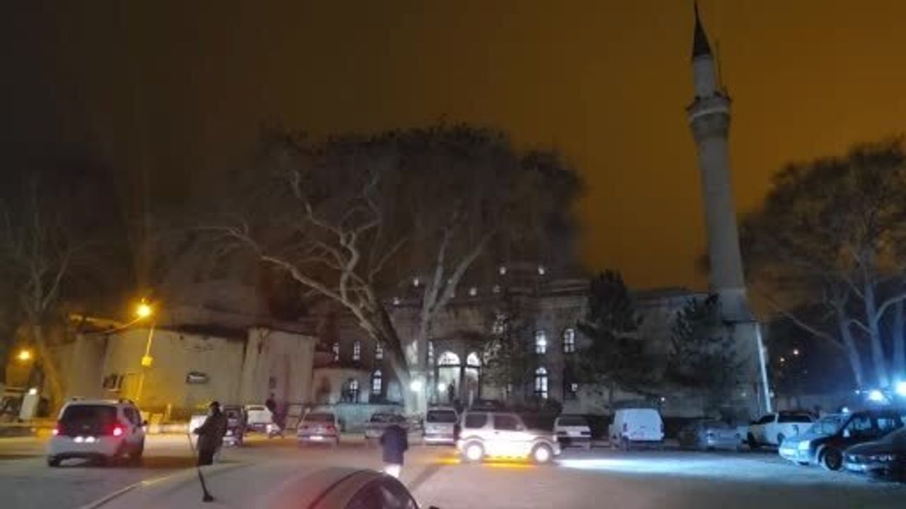 Kütahya'da 'Camide Buluşalım' temasıyla sabah namazı buluşması