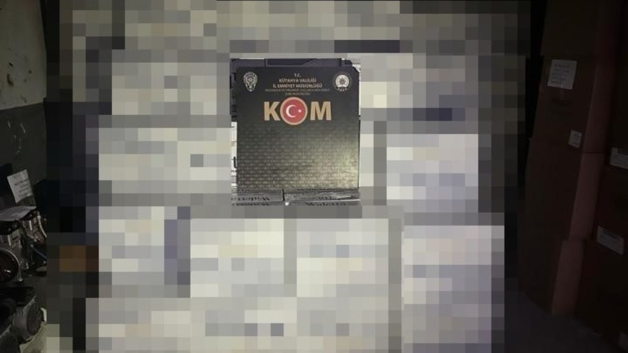 Kütahya’da Durdurulan Araçta 5,19 Milyon Boş Makaron Ele Geçirildi