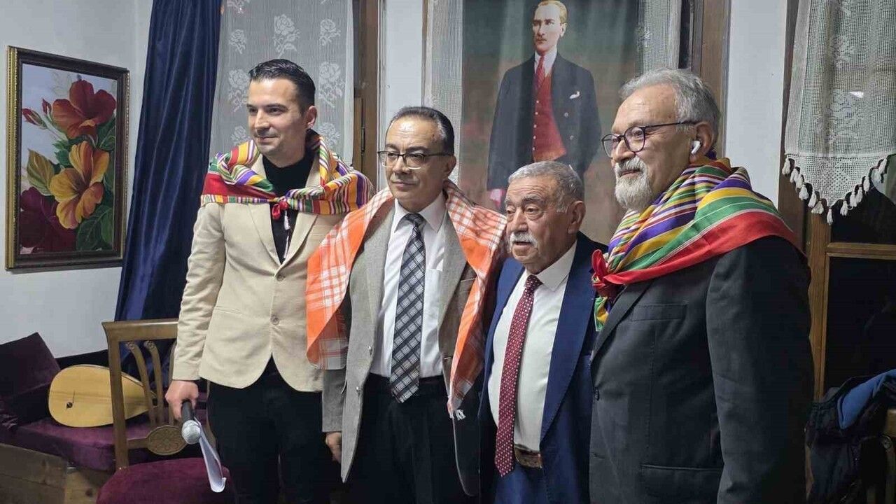 Kütahya'da Simav Yaren Kültürü Anlatıldı: Türküler ve Söyleşiyle Gelenek Yaşatıldı