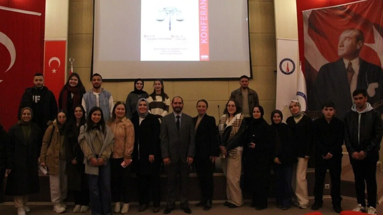 Kütahya Dumlupınar Üniversitesi'nde İnsan Hakları Konferansı: Küresel Perspektif ve Yerel Sorumluluk