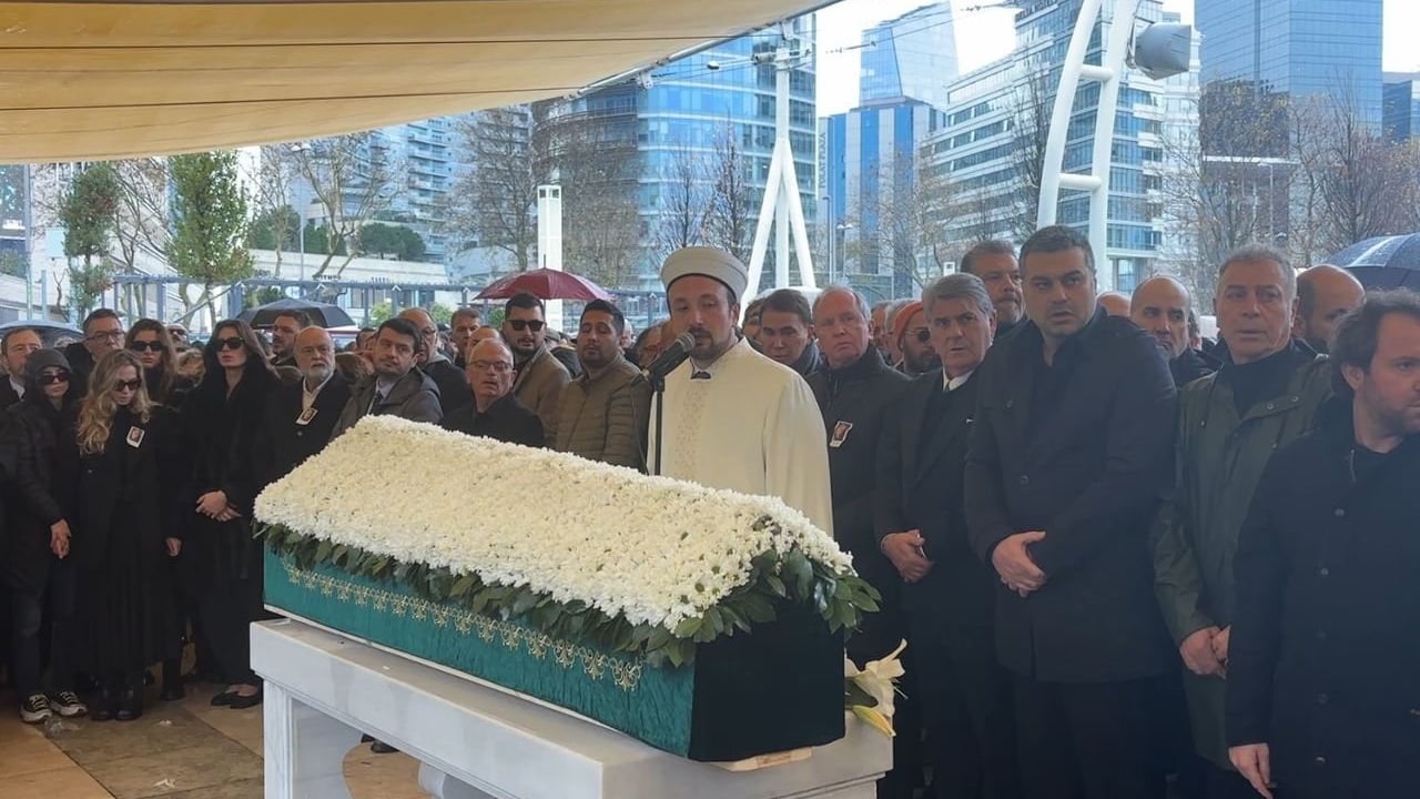 Leyla Mizrahi Levent'te son yolculuğuna uğurlandı