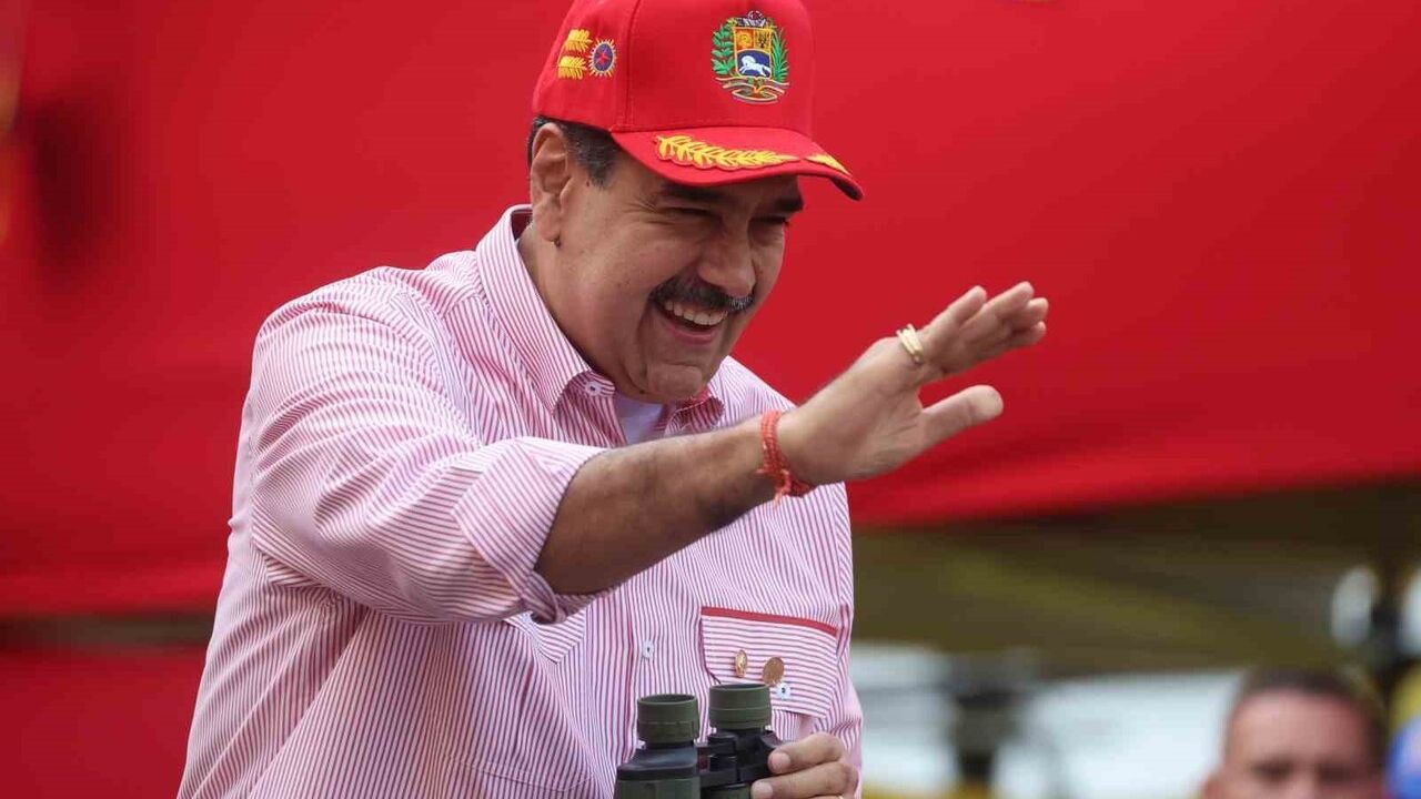Maduro'dan halka mutlak sadakat sözü: 'Size asla ihanet etmeyeceğim'