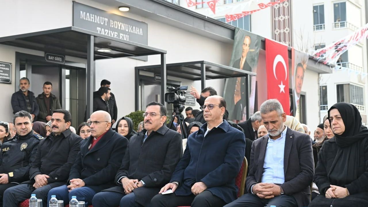 Mahmut Boynukara Taziye Evi Yeşilyurt’ta dualarla açıldı