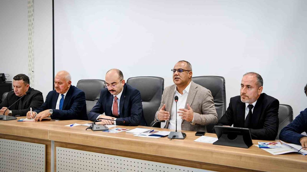 Malatya Büyükşehir'den Doğanşehir'e 279.7 Milyon TL'lik altyapı yatırımı