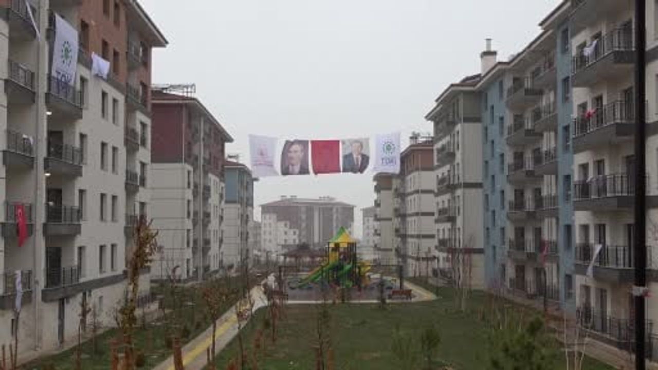 Malatya'da 11 bin 367 Konut ve 128 İş Yerinin Kura Çekimi Gerçekleştirildi