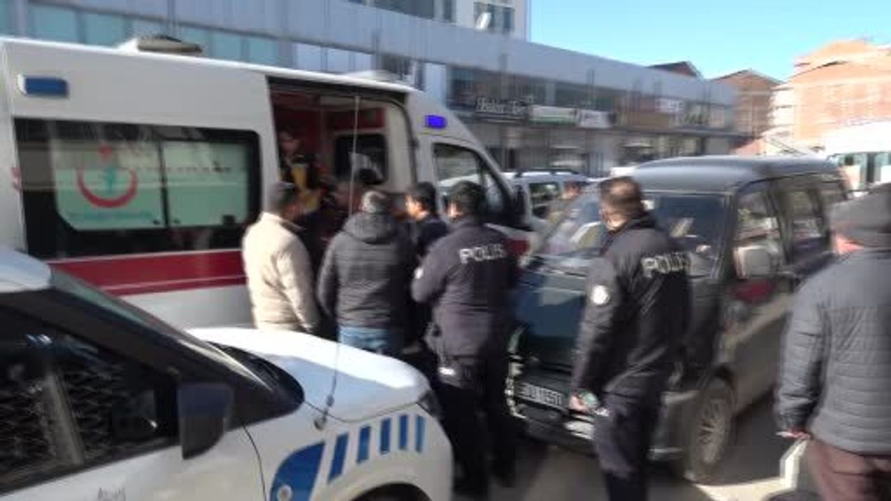 Malatya'da alacak verecek tartışması silahlı kavgaya dönüştü: 2 yaralı