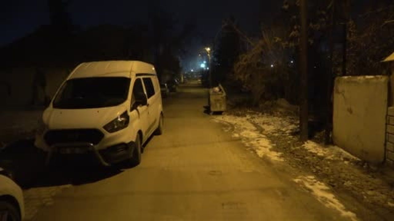 Malatya'da duşta karbonmonoksit zehirlenmesi: 21 yaşındaki genç hastanede