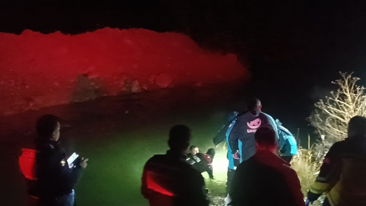 Malatya'da gölete giren 19 yaşındaki genç boğularak hayatını kaybetti