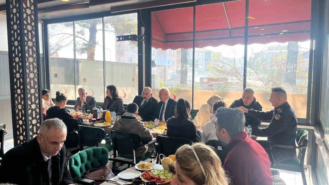 Malatya'da ÖNEM Projesi 'Ben de Varım' Etkinliğiyle Öğrenci–Hami Bağlarını Güçlendirdi