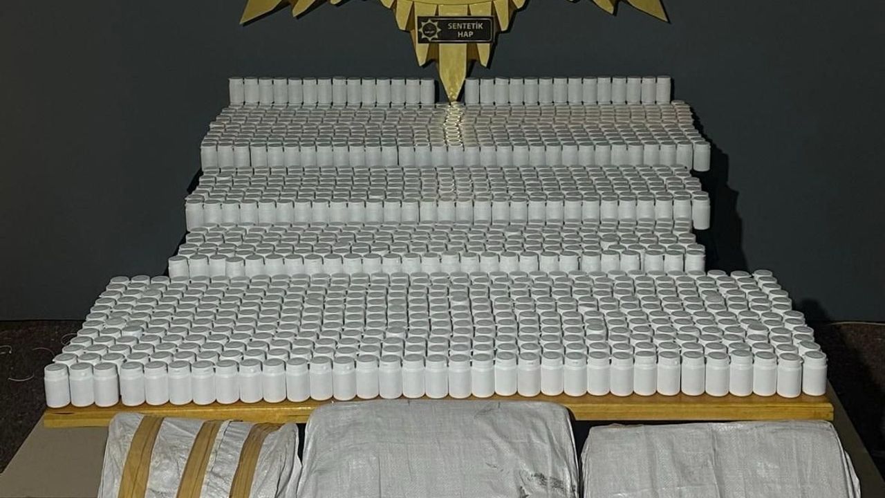 Malatya'da uyuşturucu operasyonu: 75.376 adet sentetik ecza ele geçirildi, 2 gözaltı