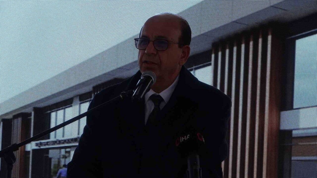 Malatya'da Yeşiltepe Amatör Spor Kulüpleri Tesisinin temeli atıldı — 43 milyon lira yatırım