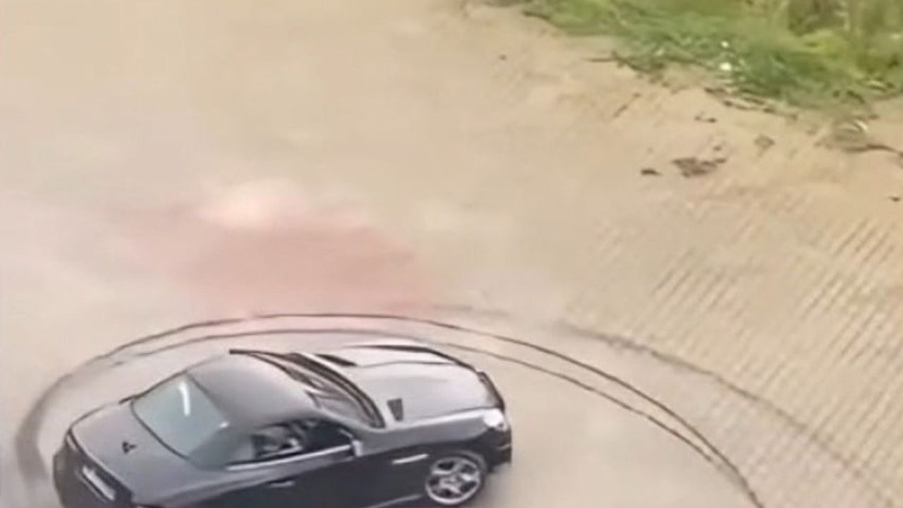 Maltepe'de hastane otoparkında 'drift' yapan sürücüye 48 bin 378 TL ceza