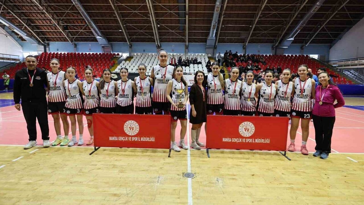 Manisa 2025-2026 Okul Sporları: Gençler A Basketbolda İl Şampiyonları Belli Oldu