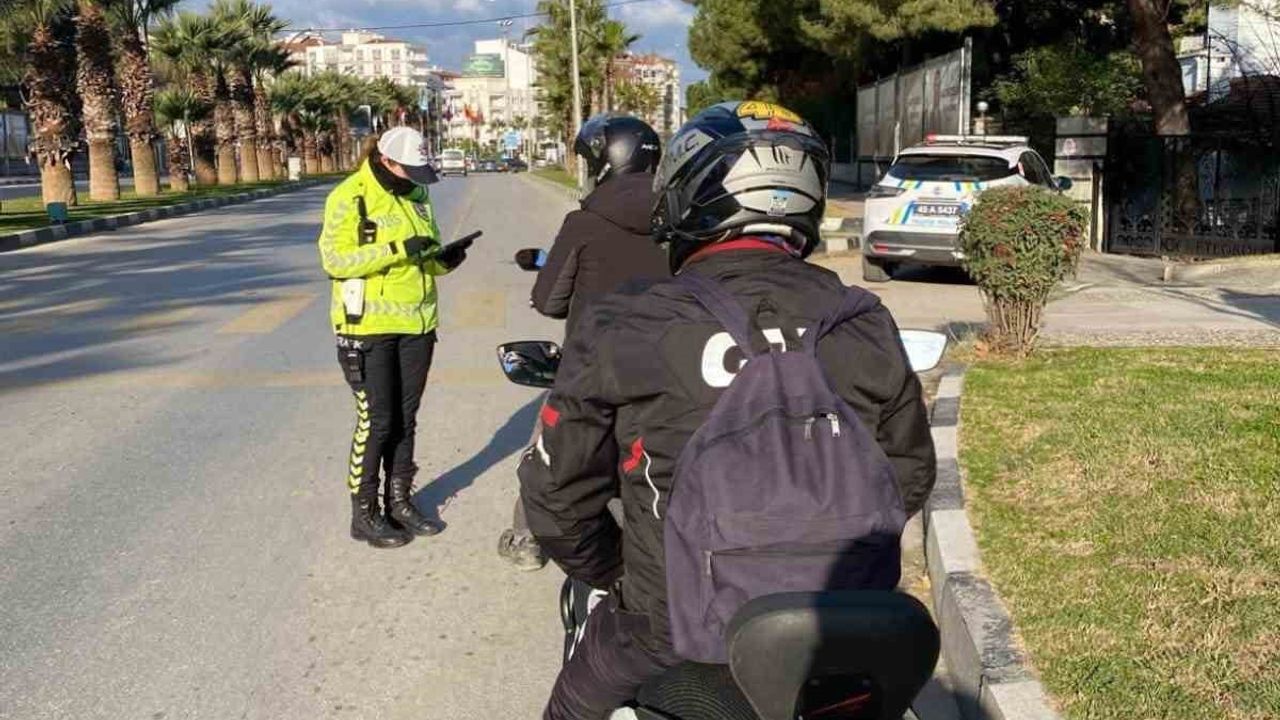 Manisa'da 3 günlük motosiklet denetiminde 594 sürücüye ceza, 34 araç trafikten men edildi