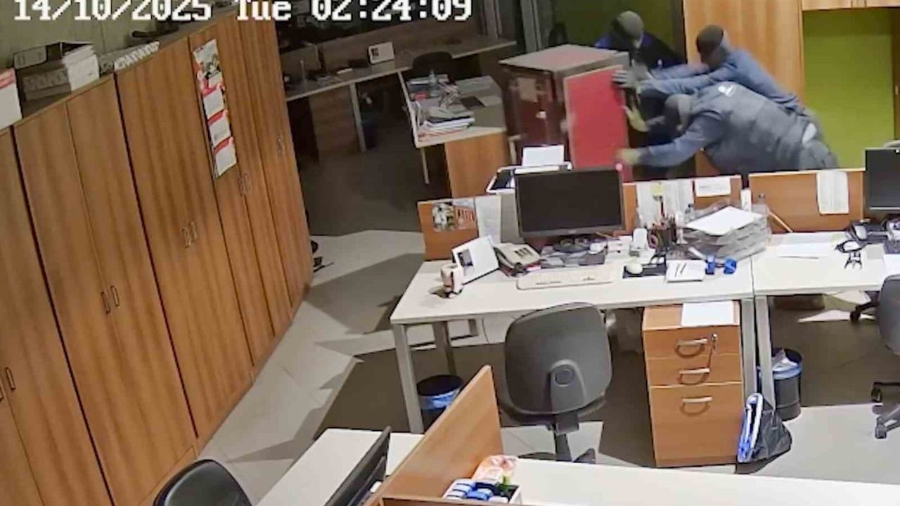 Manisa'da Seramiksan fabrikasında 2 milyon avroluk soygun güvenlik kameralarına yansıdı