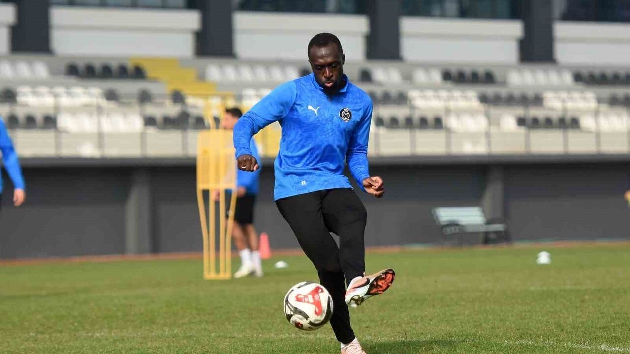 Manisa FK, Trendyol 1. Lig 16. hafta öncesi Vanspor FK maçına hazırlanıyor