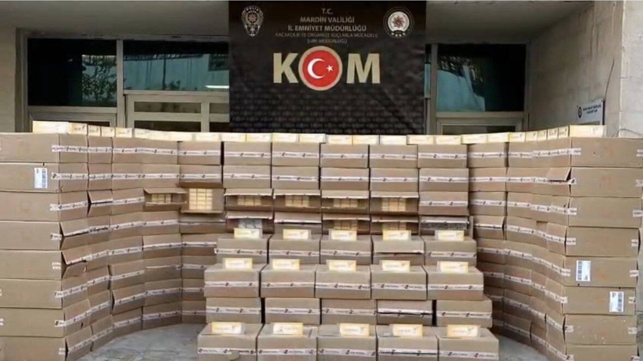 Mardin Kızıltepe'de depoda 78 bin paket gümrük kaçağı sigara ele geçirildi
