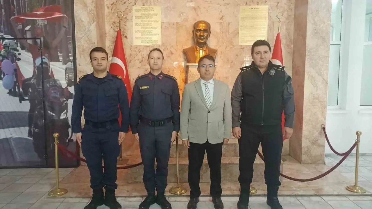 Marmaris Kaymakamı Nurullah Kaya'dan güvenlik için sıkı denetim ve koordinasyon talimatı