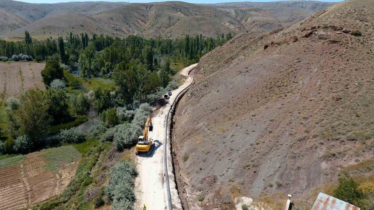 MASKİ'den Kuluncak'a 38 kilometrelik isale hattı ve kapsamlı altyapı yatırımı
