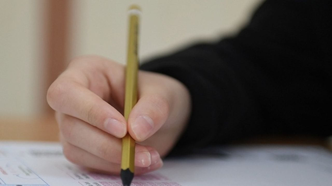MEB 2025-2026 Sınav Takvimi: 1. Dönem 2. Ortak Sınavları 22 Aralık 2025–9 Ocak 2026