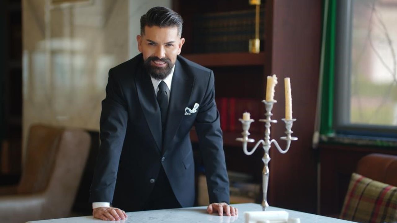 Mehmet Çevik 'Gelin Evi' Canlı Yayınında Bursalı Ailenin 6 Aylık Kirasını Üstlendi