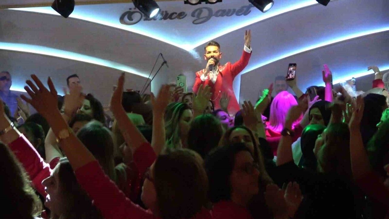 Mehmet Çevik'in 'heralde' kelimesine 10 yıllık patent sürprizi Bursa matinesinde konuşuldu