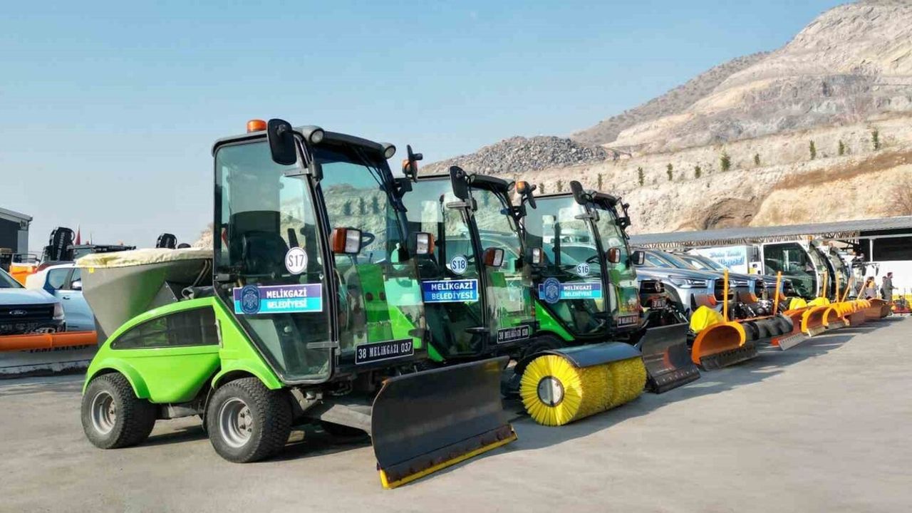 Melikgazi Belediyesi kışa hazır: 14 bin ton tuz, 120 araç ve 387 personel ile 24 saat teyakkuz