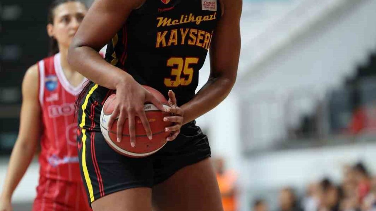 Melikgazi Kayseri, Emlak Konut'a 84-71 mağlup oldu — 4 oyuncu çift haneli skor üretti