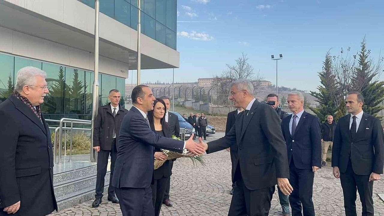 Memişoğlu: Türkiye yerli sağlık cihazları üretme ve teknoloji geliştirme kapasitesine ulaştı