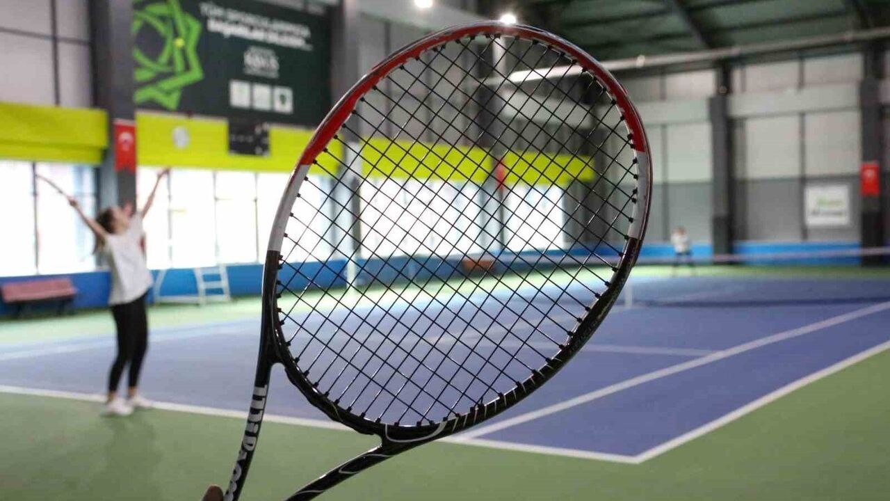 Meram'da Aile Kort Tenis Turnuvası 25-28 Aralık'ta