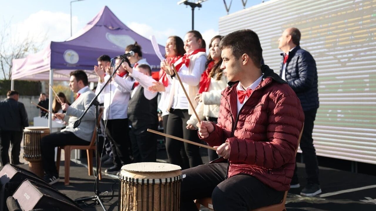 Merkezefendi’de 5. Engelsiz Fest yoğun katılımla tamamlandı