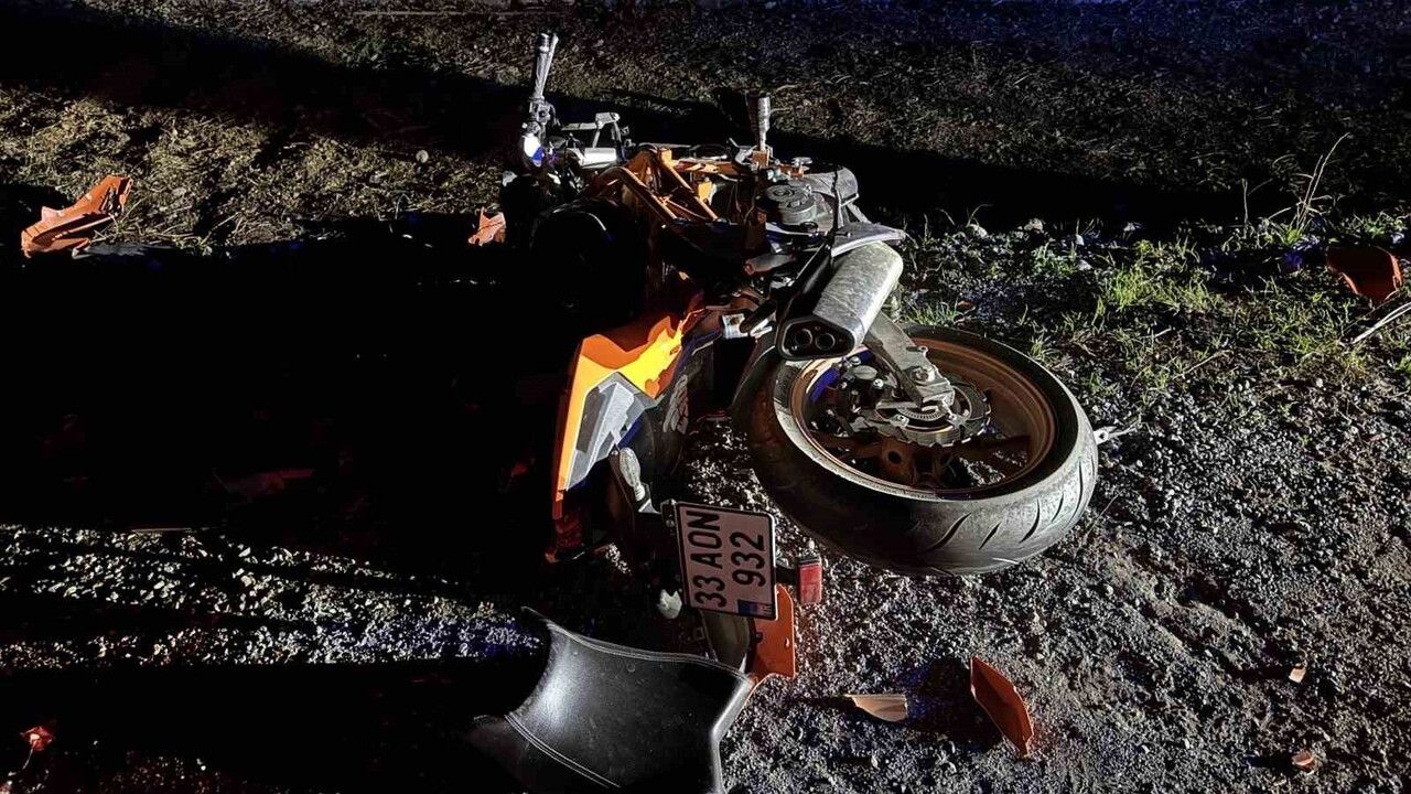 Mersin Bozyazı’da D-400 kara yolunda kaza: Motosiklet sürücüsü ağır yaralandı