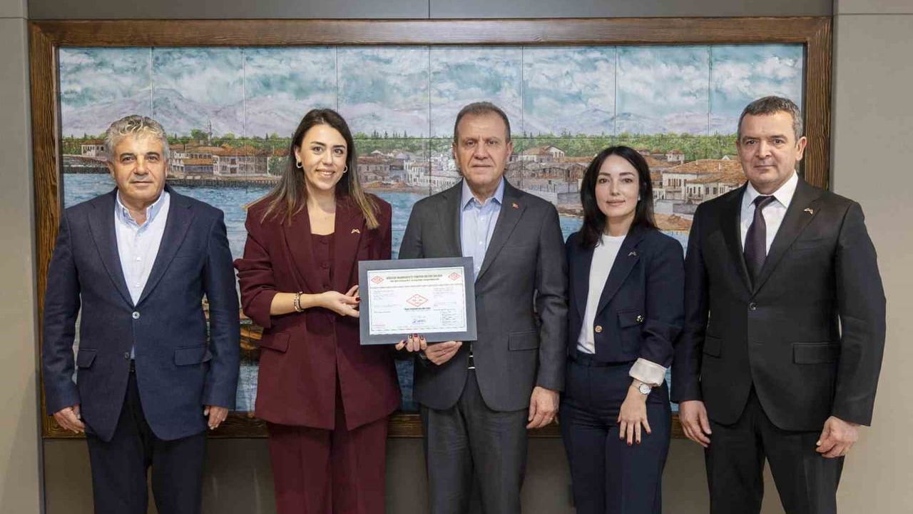 Mersin Büyükşehir Belediyesi TS ISO 10002 ile vatandaş memnuniyetini belgelendirdi