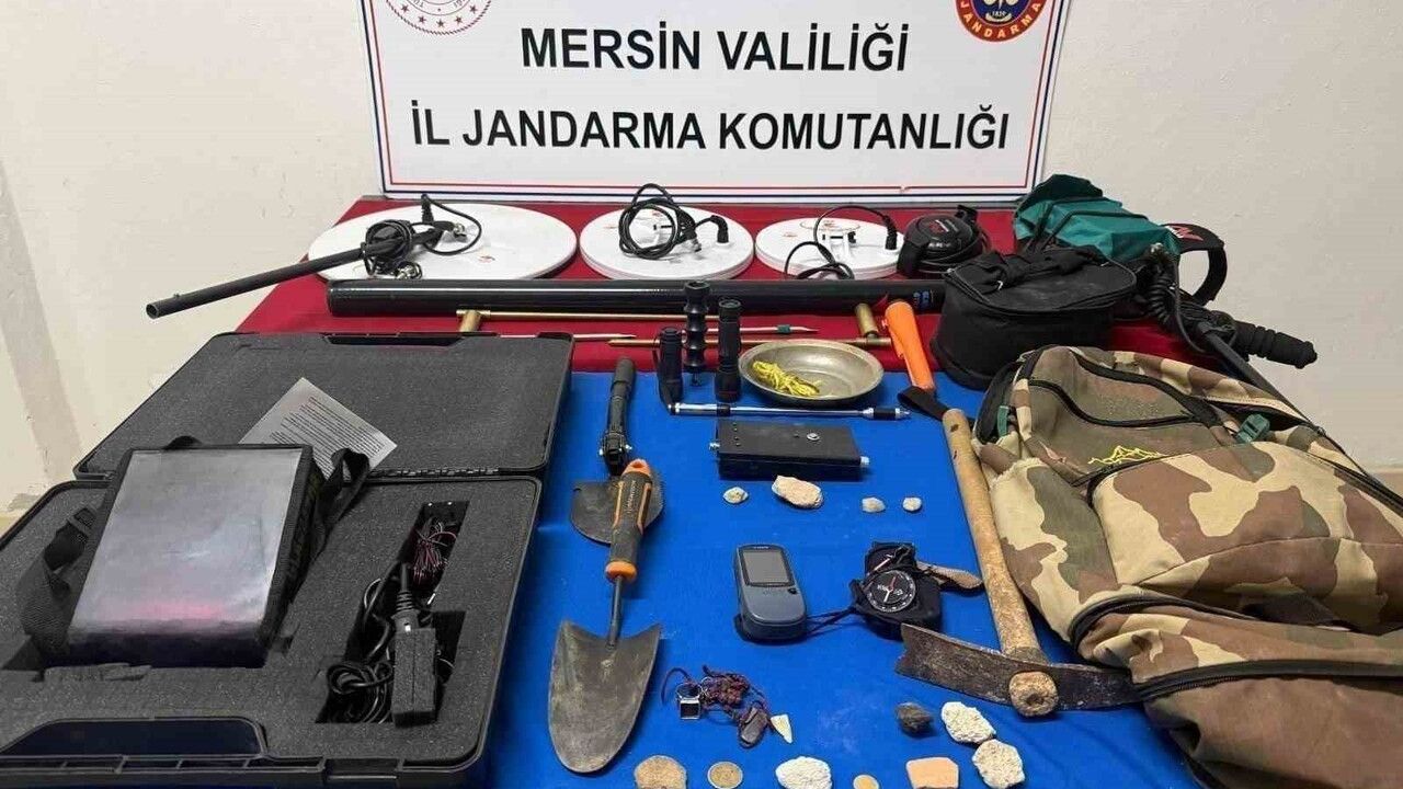 Mersin Çamlıyayla'da izinsiz kazı: 3 şüpheli suçüstü yakalandı