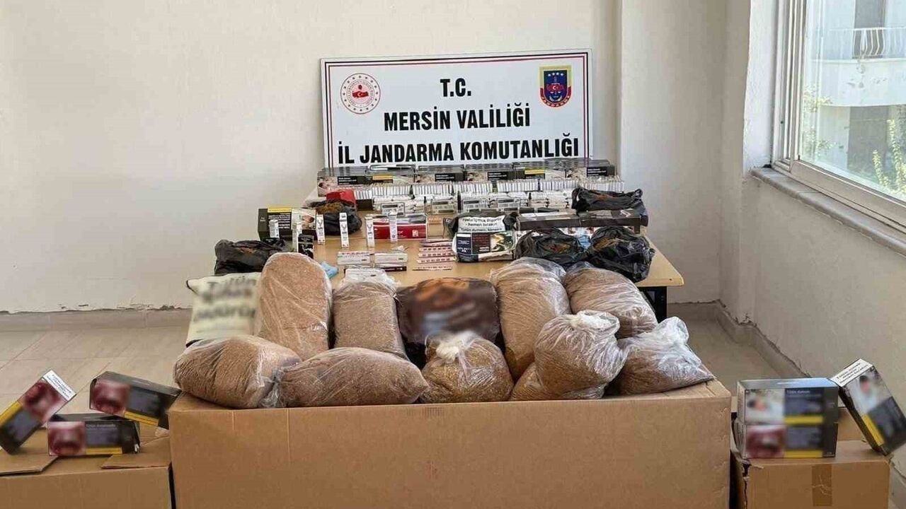 Mersin'de Silifke ve Bozyazı'da kaçak makaron operasyonu: 2 gözaltı, binlerce kaçak ürün ele geçirildi