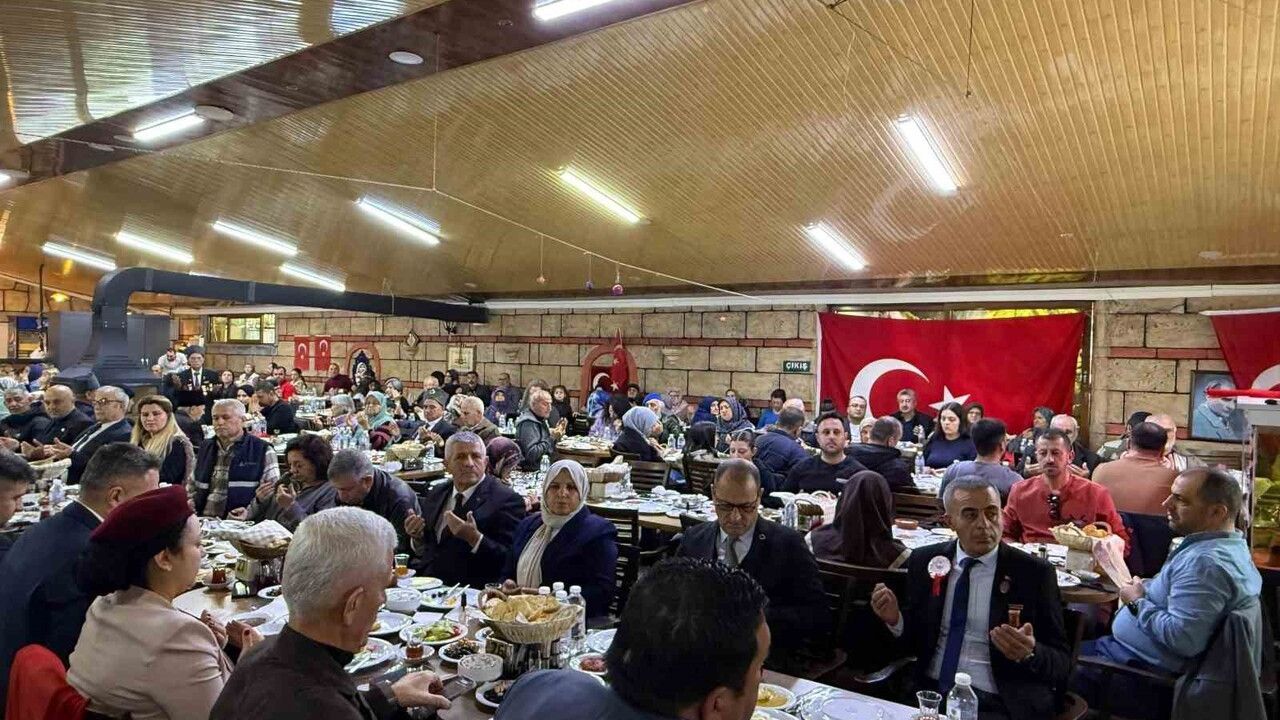 MHP Kemalpaşa, şehit aileleri ve gazilerle kahvaltıda buluştu — birlik mesajları öne çıktı