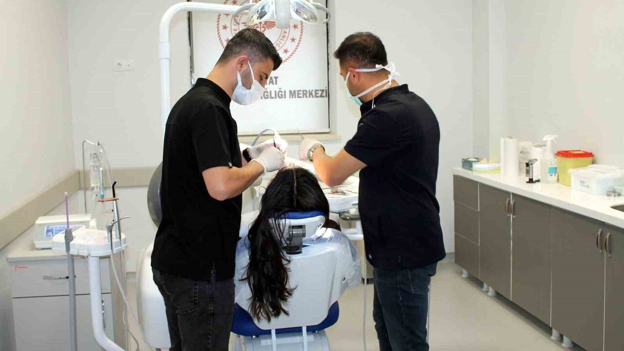 Midyat ADSM'de İmplant Tedavisi Başladı