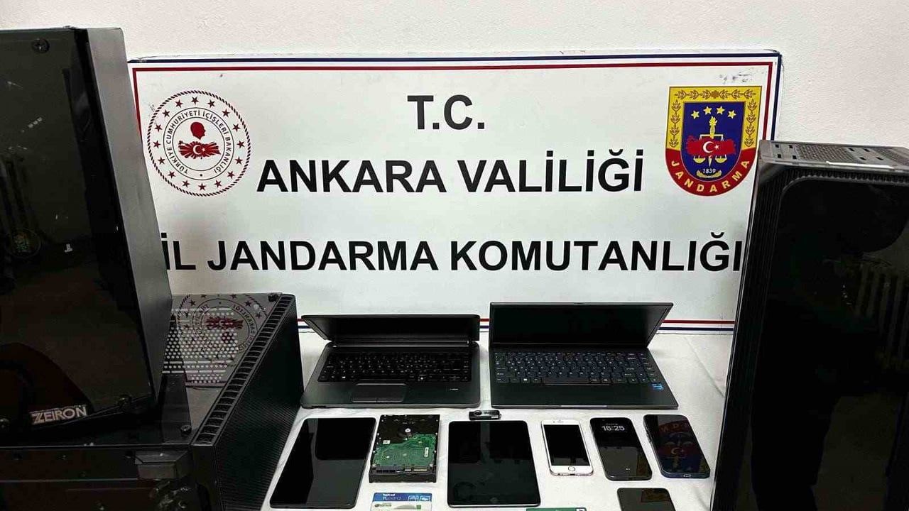 MİT koordinasyonunda siber casusluk operasyonu: 4 kişi gözaltına alındı, 8 site erişime kapatıldı