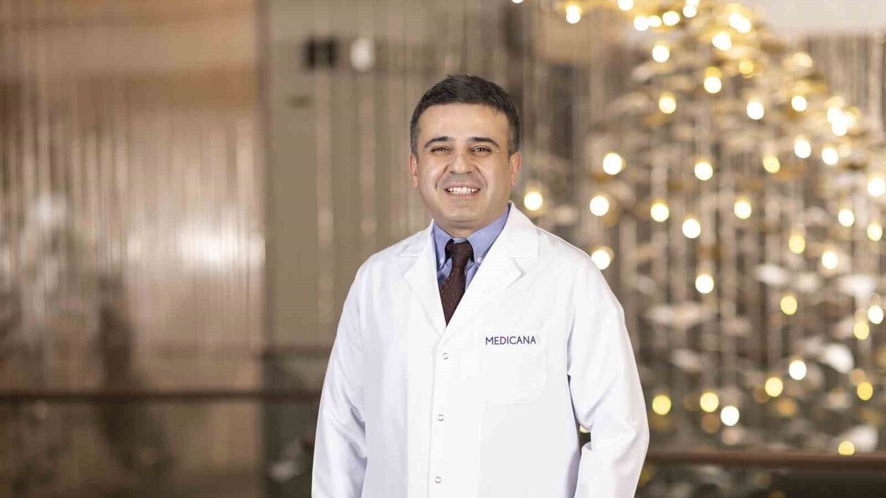 Mitral kapak yetersizliğinde mandallama yöntemi: MitraClip ile kapak onarımı ve bakım süreci