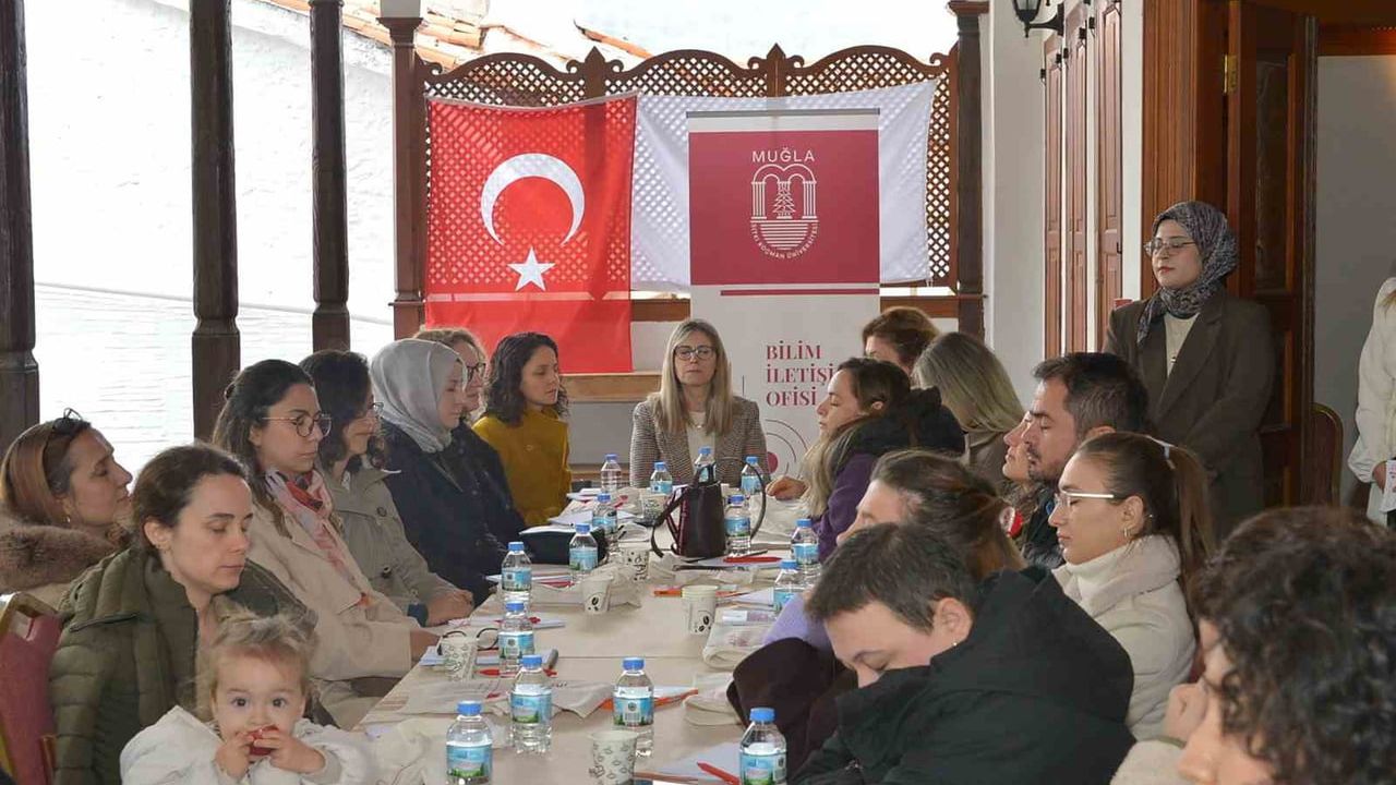 MSKÜ BİO ve Kadın ve Aile Çalışmaları Merkezi'nden ebeveynlere duygu düzenleme atölyesi