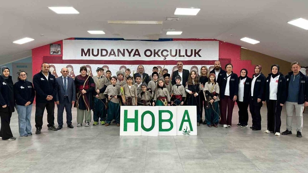 Mudanya'da HOBA Projesi kapsamında Atatürk Ortaokulu'nda okçuluk etkinliği