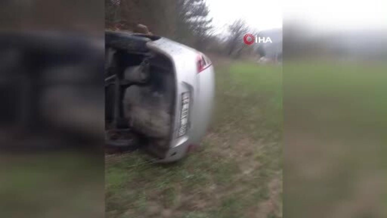 Mudurnu'da Takla Atan Otomobil Metrelerce Sürüklendi, Sürücü Hastaneye Sevk Edildi