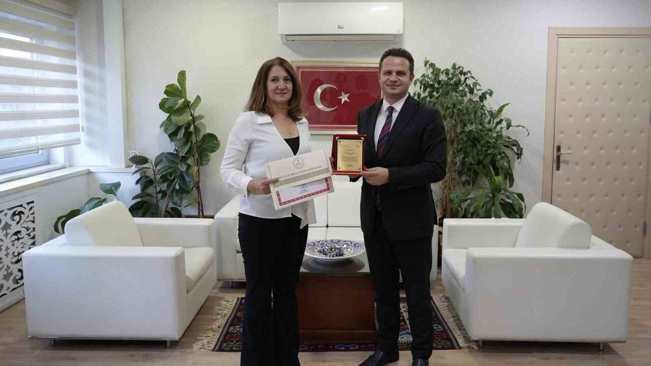 Muğla'da Geleceğe İz (GİZ) öğretmen yarışmasının ödülleri sahiplerini buldu