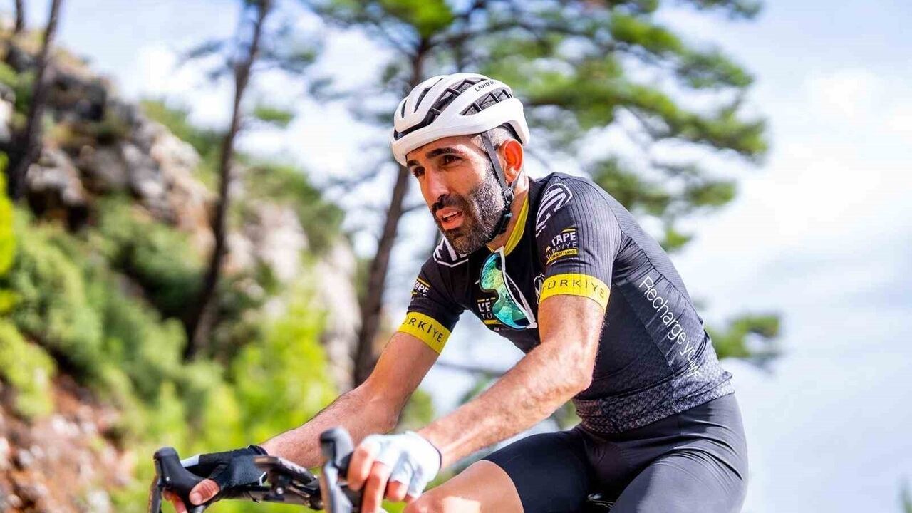 Muğla'da Kıran Bisiklet Tırmanış Yarışı'na Yaklaşık 100 Sporcu Katıldı