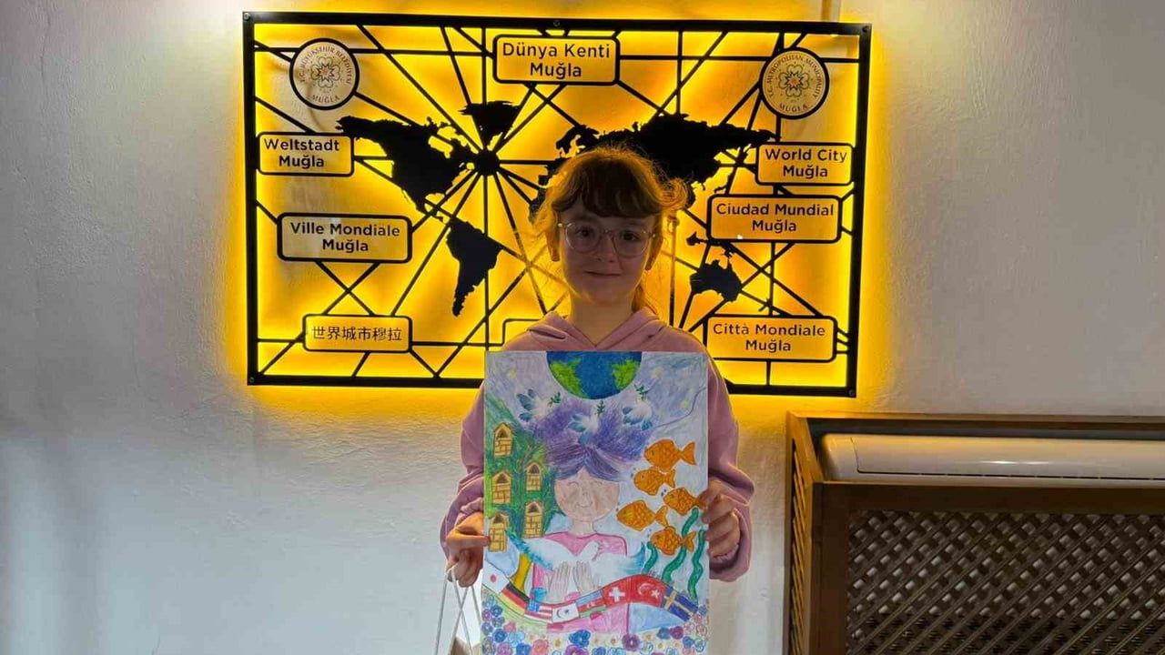 Muğlalı Elif Kayra Taşkaya Mayors for Peace 2025 Çocuk Resim Yarışması'nda Genel Sekreter Ödülü'nü kazandı