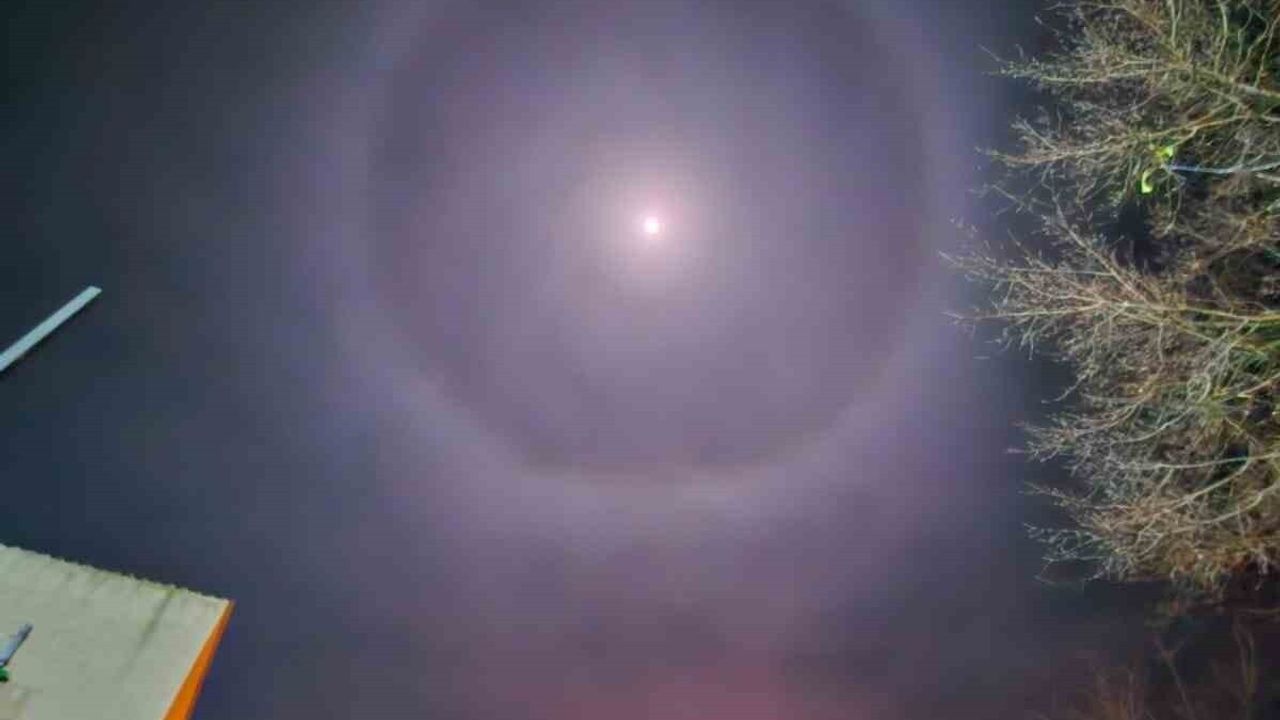 Muratlı semalarında 22° Ay Halesi görüldü