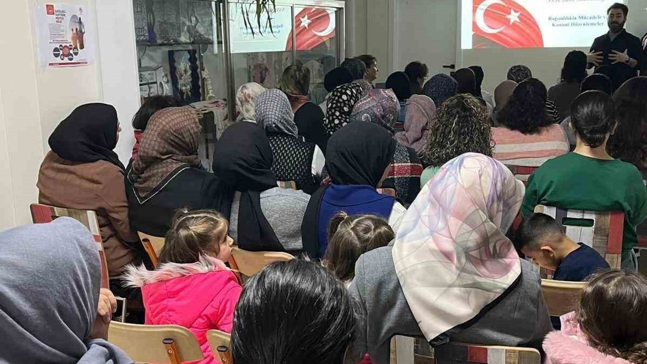 Muş’ta 140 Anne ve Anne Adayına Uyuşturucuyla Mücadele Eğitimi