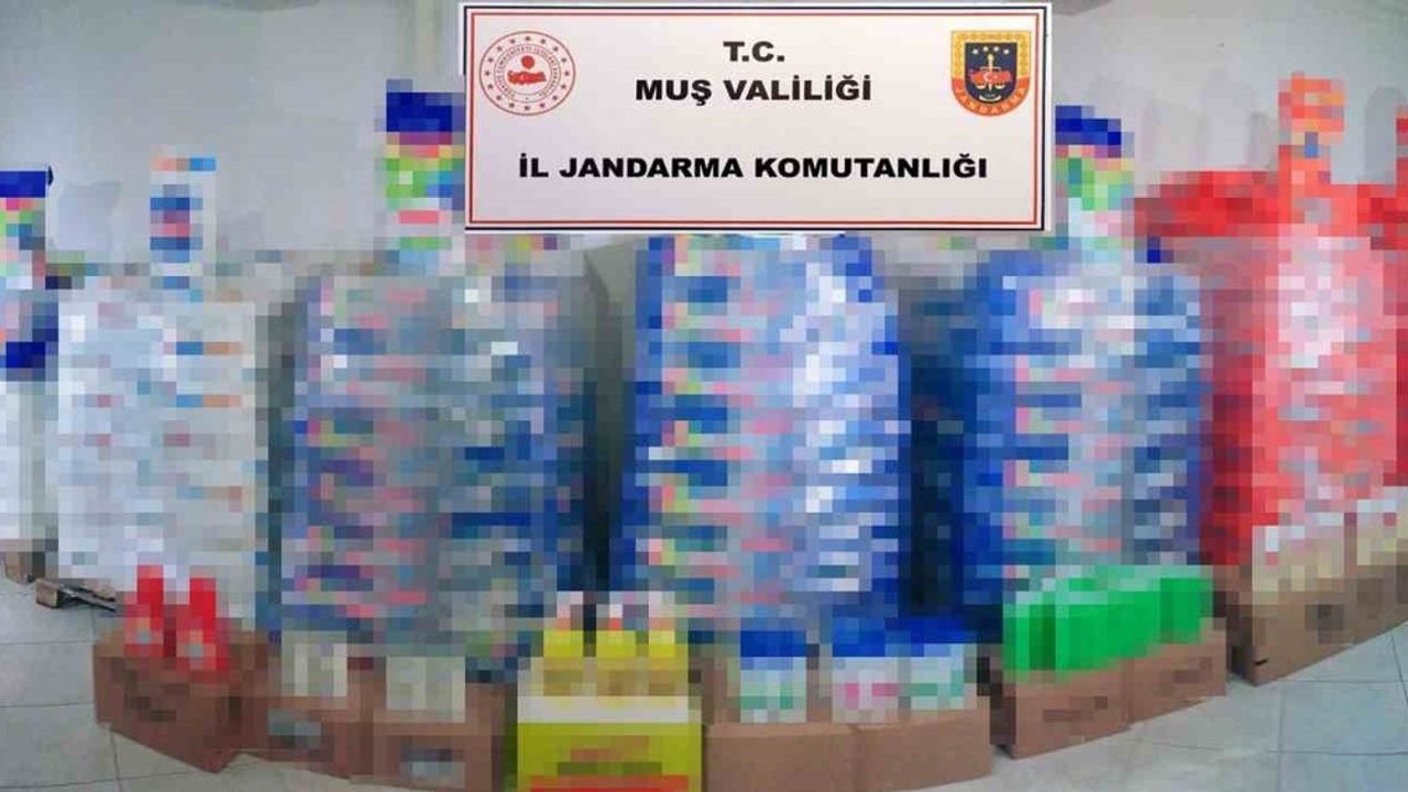 Muş'ta jandarma sahte ürün operasyonunda 1 milyon 820 bin TL değerinde ürün ele geçirildi