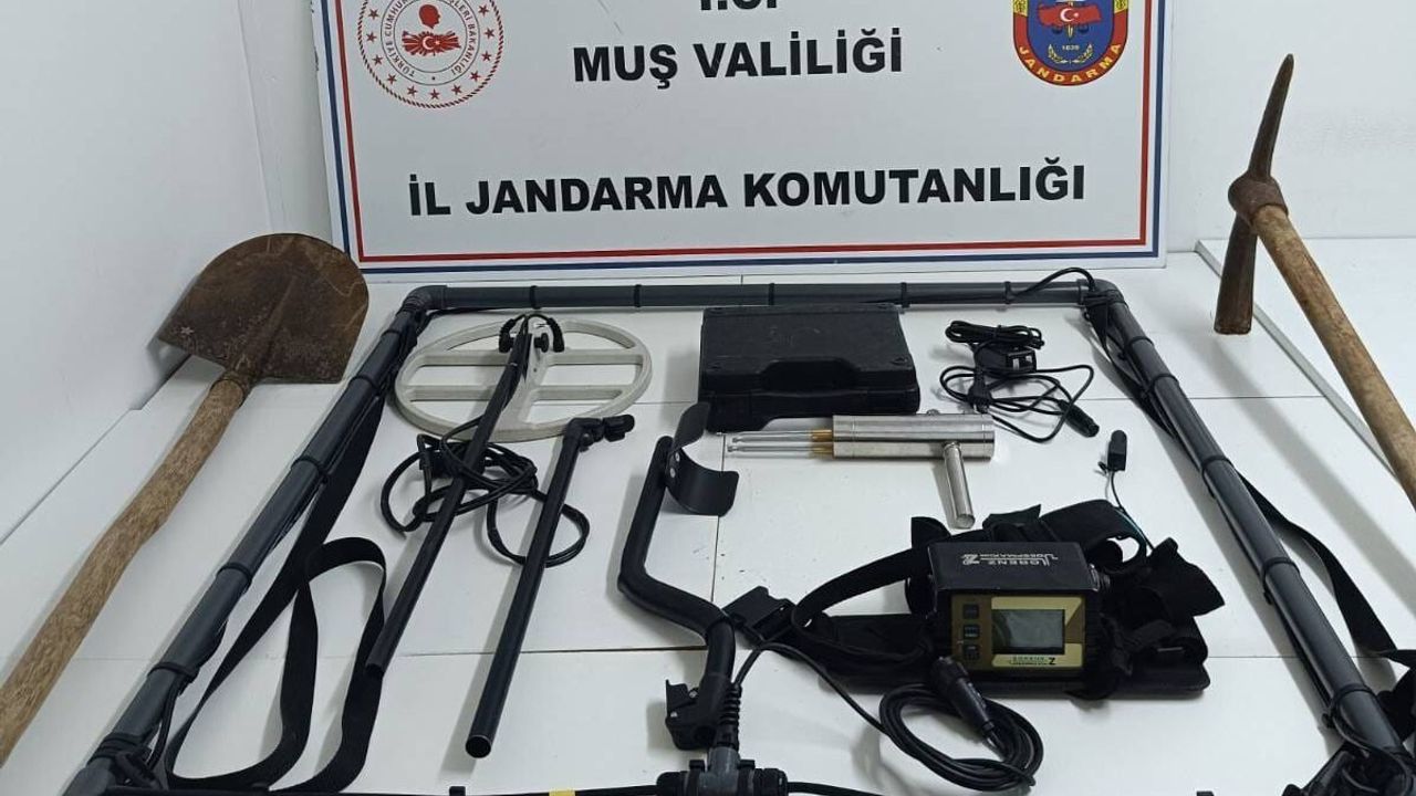 Muş'ta kaçak kazı operasyonu: 4 şüpheli gözaltına alındı